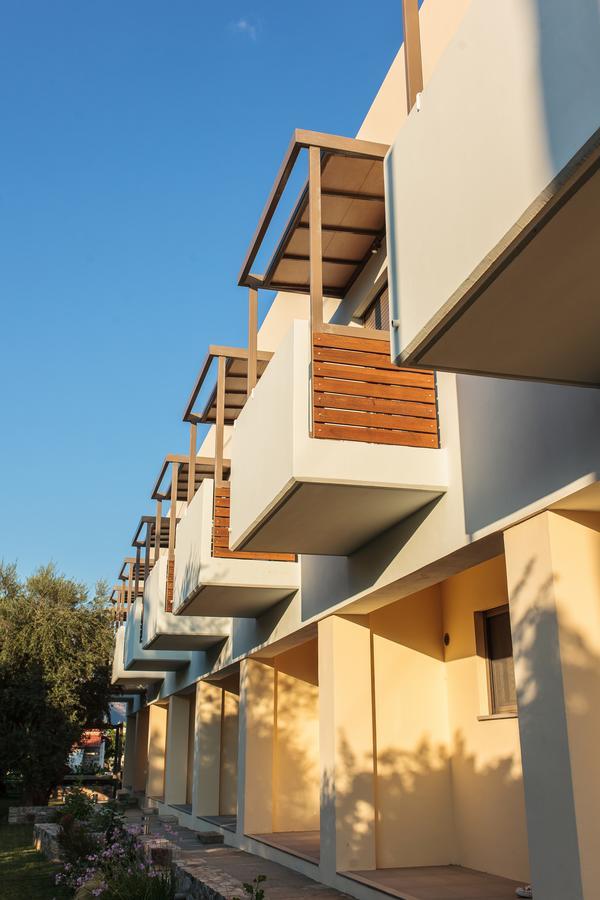 Melimar Homes By The Sea Marathiás Esterno foto